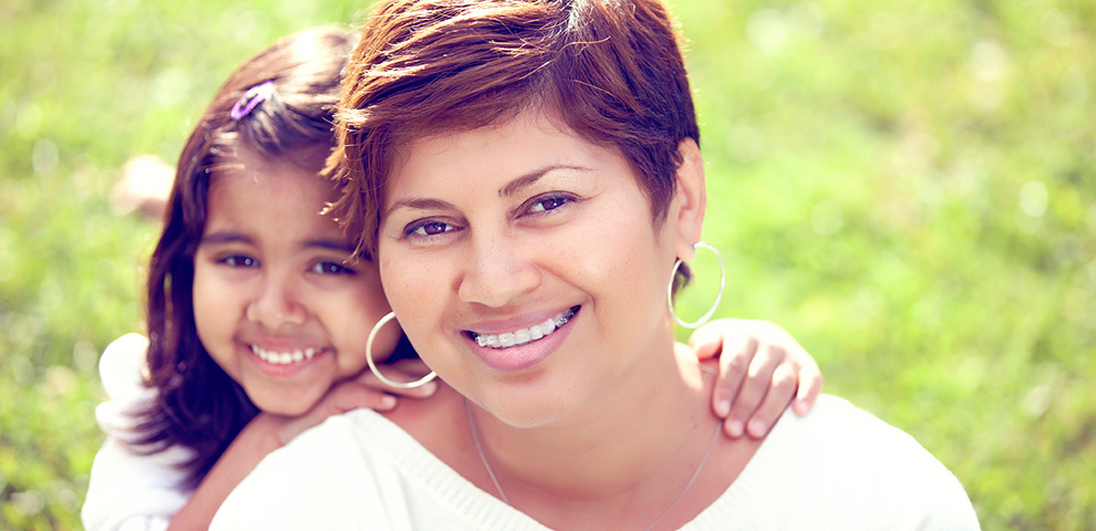 This is the image for the news article titled What Is The Difference Between Braces & Invisalign?